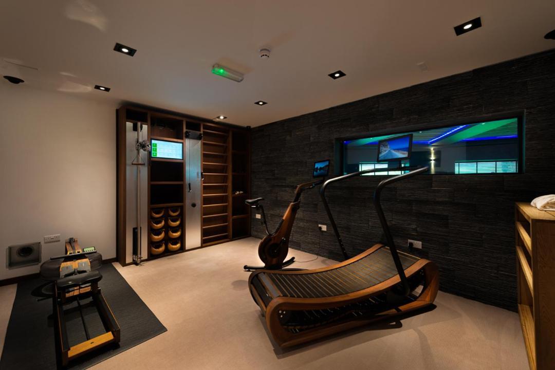Cave Hotel & Golf Resort 페버샴 외부 사진